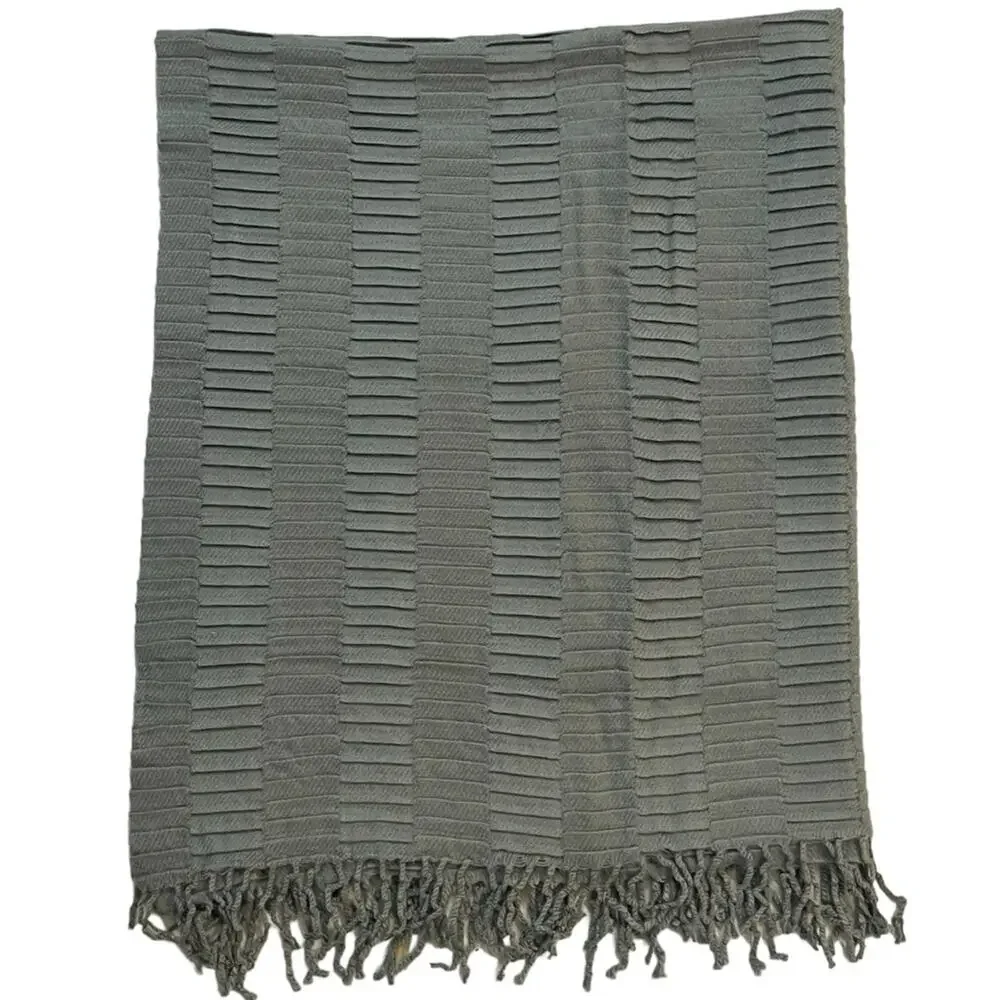 WEST ELM Blanket Throw Pleated Textured Gray 40x50 Urban Minimalist‎ Decor